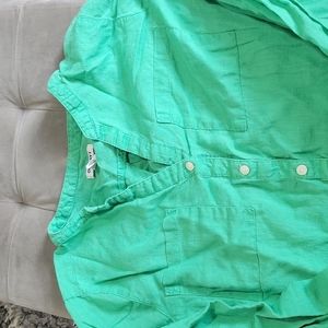 Green Linen Old Navy shirt